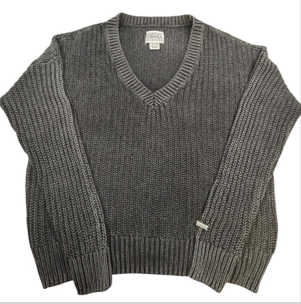 Victoria's Secret PINK Forenza Gray V-Neck Knit Pullover Sweater Size XS